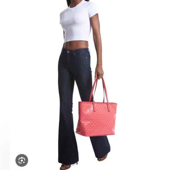 MICHAEL MICHAEL KORS Logo Carter Large Top Zip Tote Bag in Geranium - Picture 2 of 8